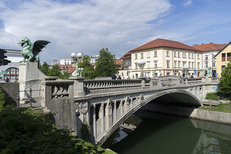 Dragebroen i Ljubljana Centrum
